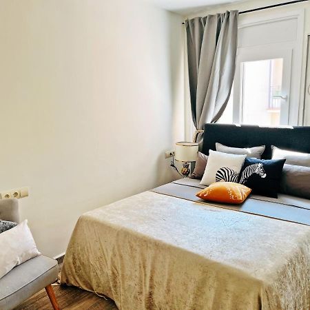 Cheerful Townhouse Center Sitges 5 Bedrooms Pool And Terrace מראה חיצוני תמונה